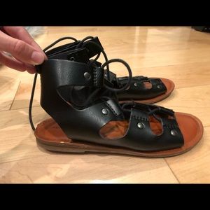 American eagle sandals